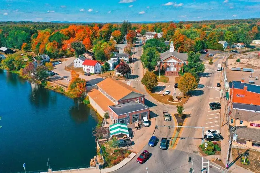 MAINE DOWNTOWNS BERWICK MAINE LIVE WEBCAM berwick maine live webcam